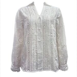 Elegant White Embroidered Women's Top